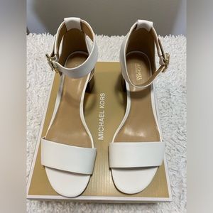 COPY - Brand new! Michael Kors